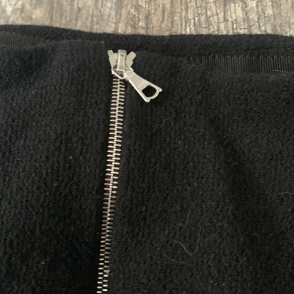 Oscar dela Renta Made in Italy black skirt